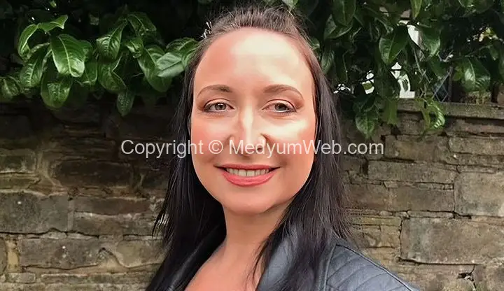 Nurhak Söğütlü Medyum Lila